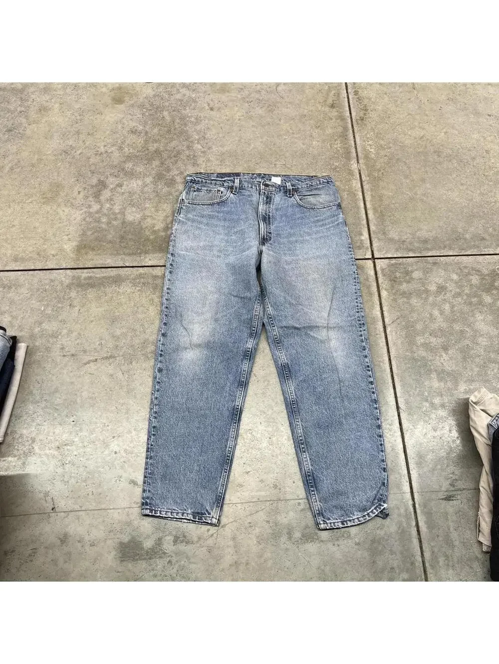 vintage levis 550 faded blue relaxed baggy fit made in usa jeans size 38 x 30
